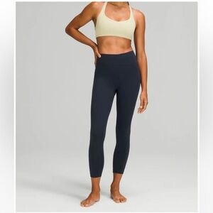 Lululemon Navy InStill High-Rise Tight 25” - Size 4 Excellent condition!